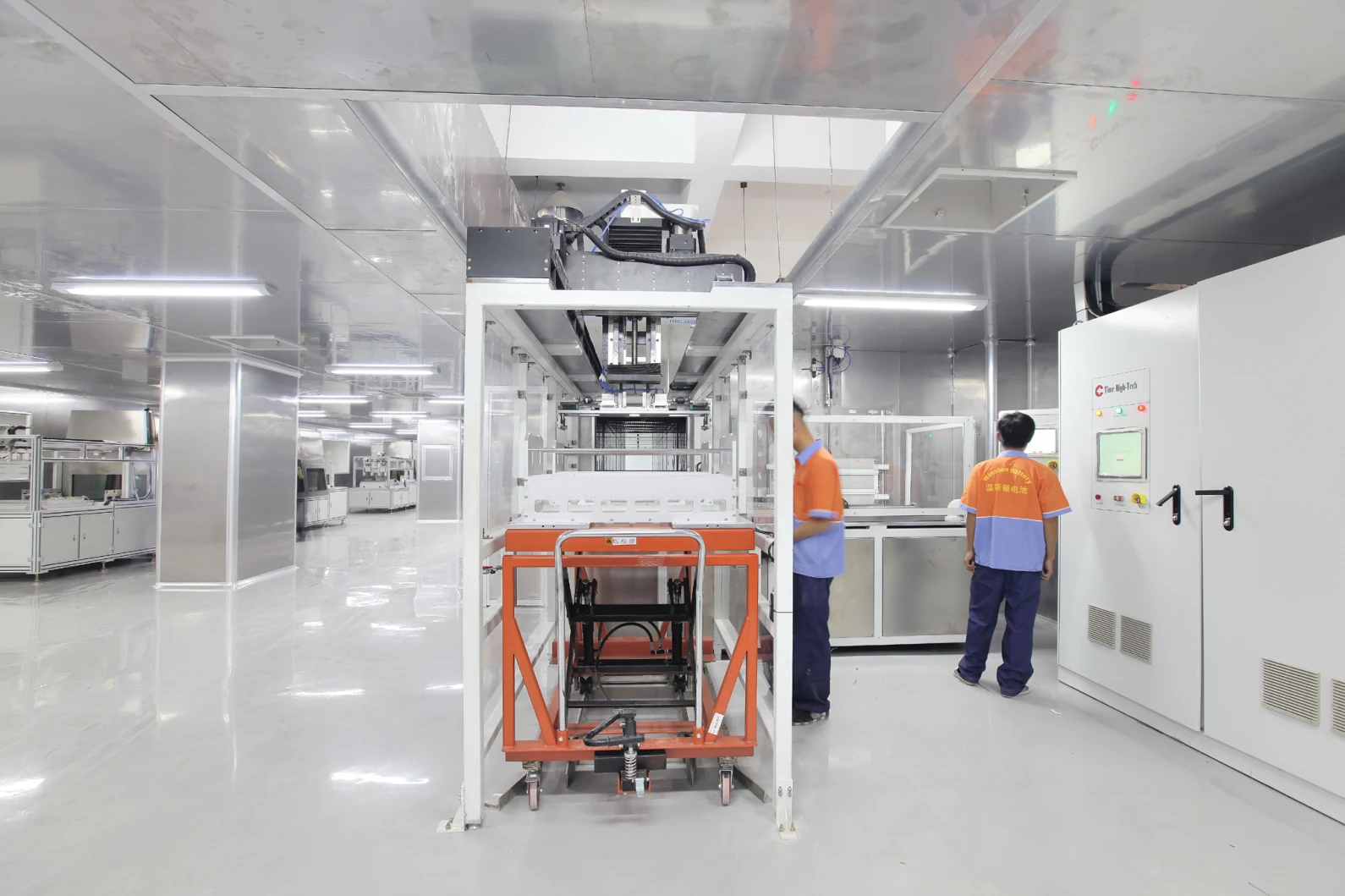 Le fer de lithium d'ÈVE 3.2V 105ah phosphatent la CATÉGORIE A+ de batterie au lithium de LFP 5